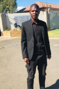 portrait of Lonwabo Simoni